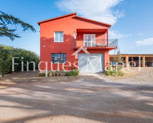 Vista exterior de Casa o xalet en venda en Fontcoberta amb Aire condicionat, Calefacció i Jardí privat