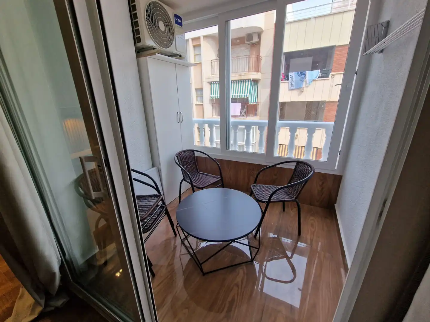 Terrassa de Apartament en venda en Torrevieja amb Aire condicionat, Terrassa i Moblat