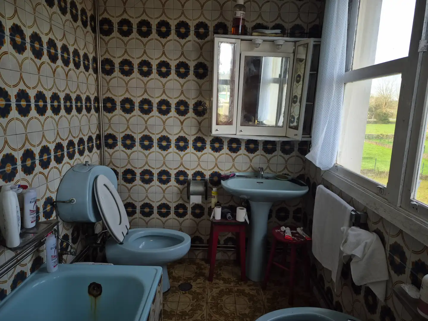 Baño de Casa o chalet en venta en Moeche con Jardín privado, Trastero y Amueblado
