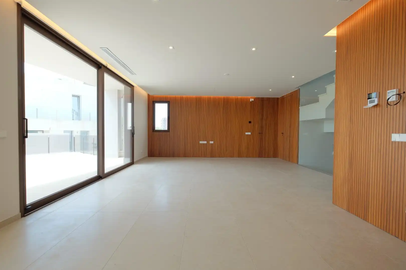 Chalet con piscina en venta en Marisol Park - Ortembach - Los Almendros, imagen 16