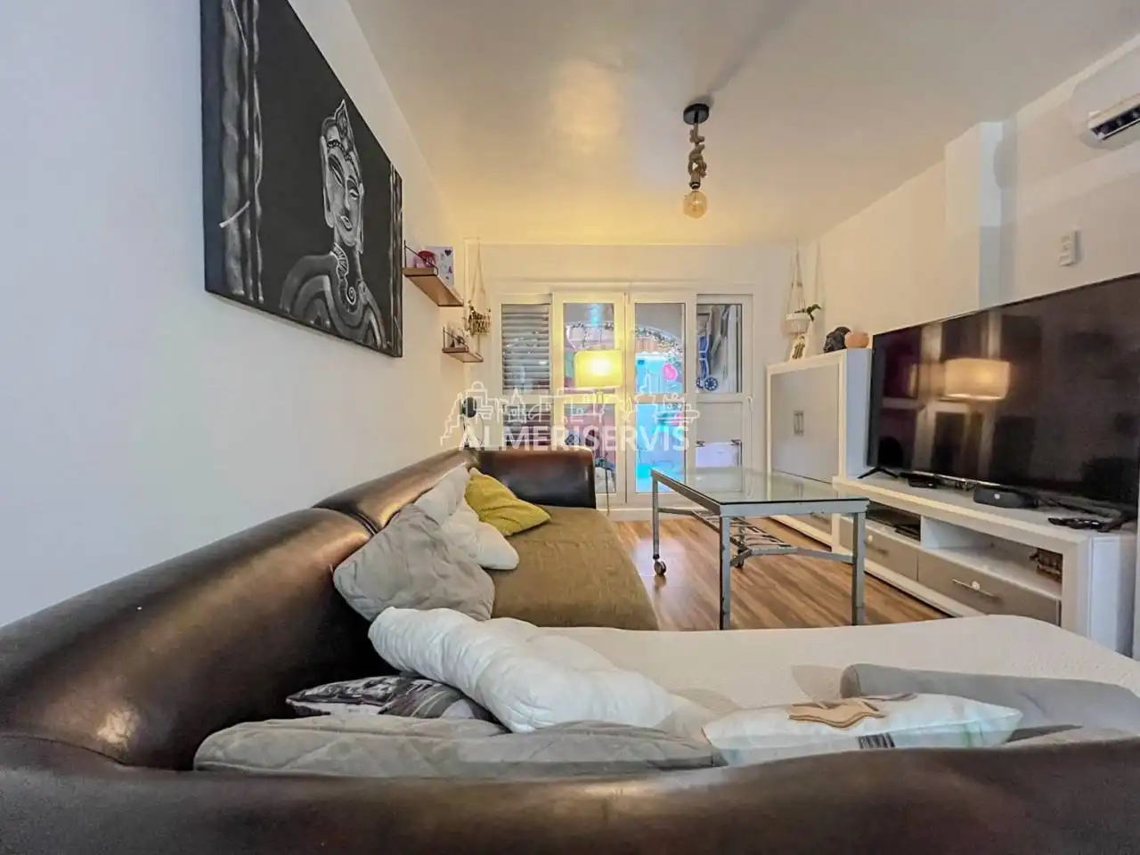 Wohnung mit Pool zum Verkauf in Calle Arquitecto Julián Laguna, imagen 4