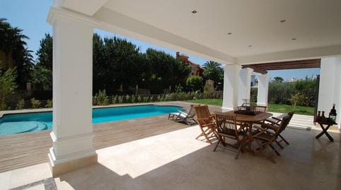 Foto 2 de Casa o xalet de lloguer a Puente Romano, Málaga