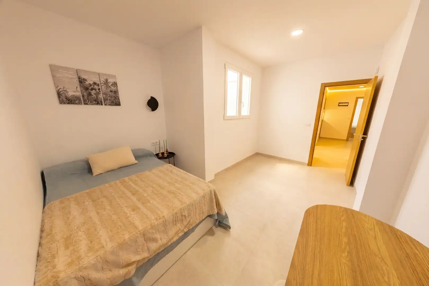 Habitación de Piso en venta en Alicante / Alacant con Jardín privado, Trastero y Amueblado