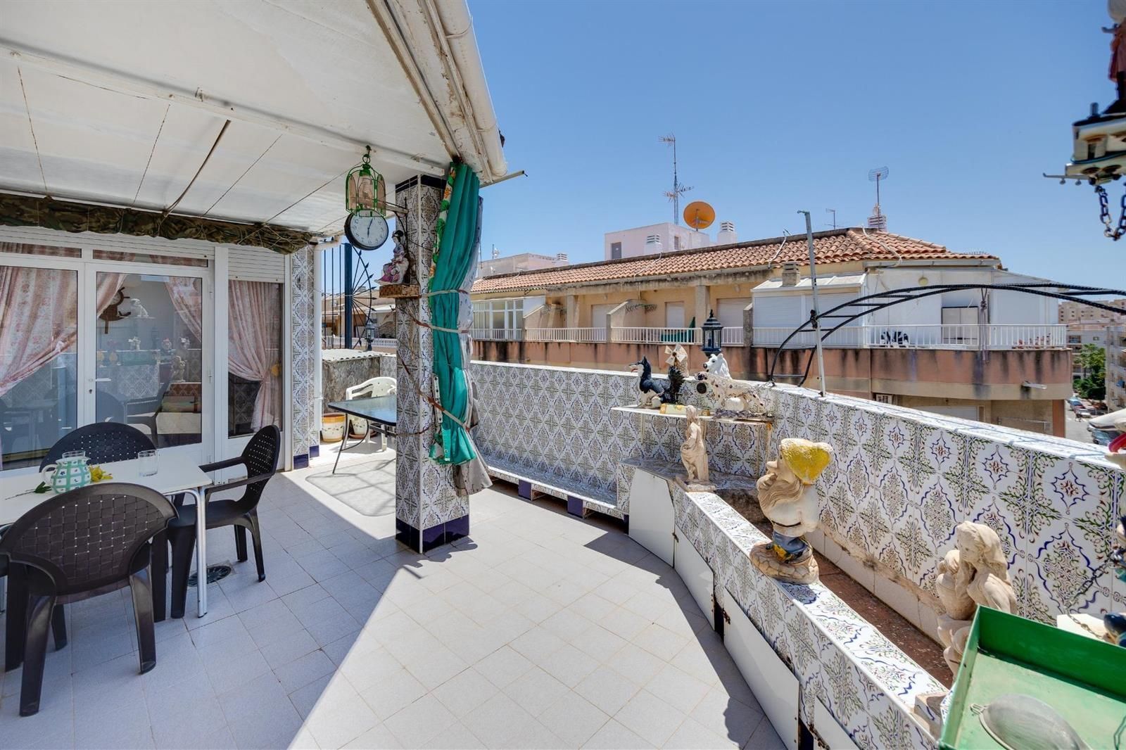 Terrassa de Àtic en venda en Torrevieja amb Terrassa i Moblat