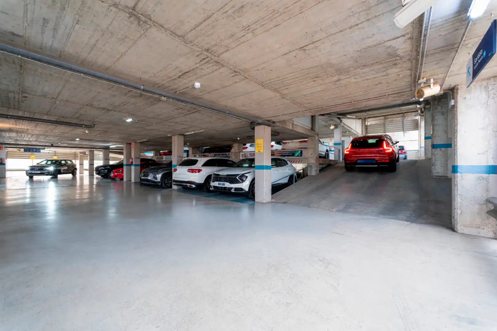 Parkplatz von Garage zur Miete in Lleida