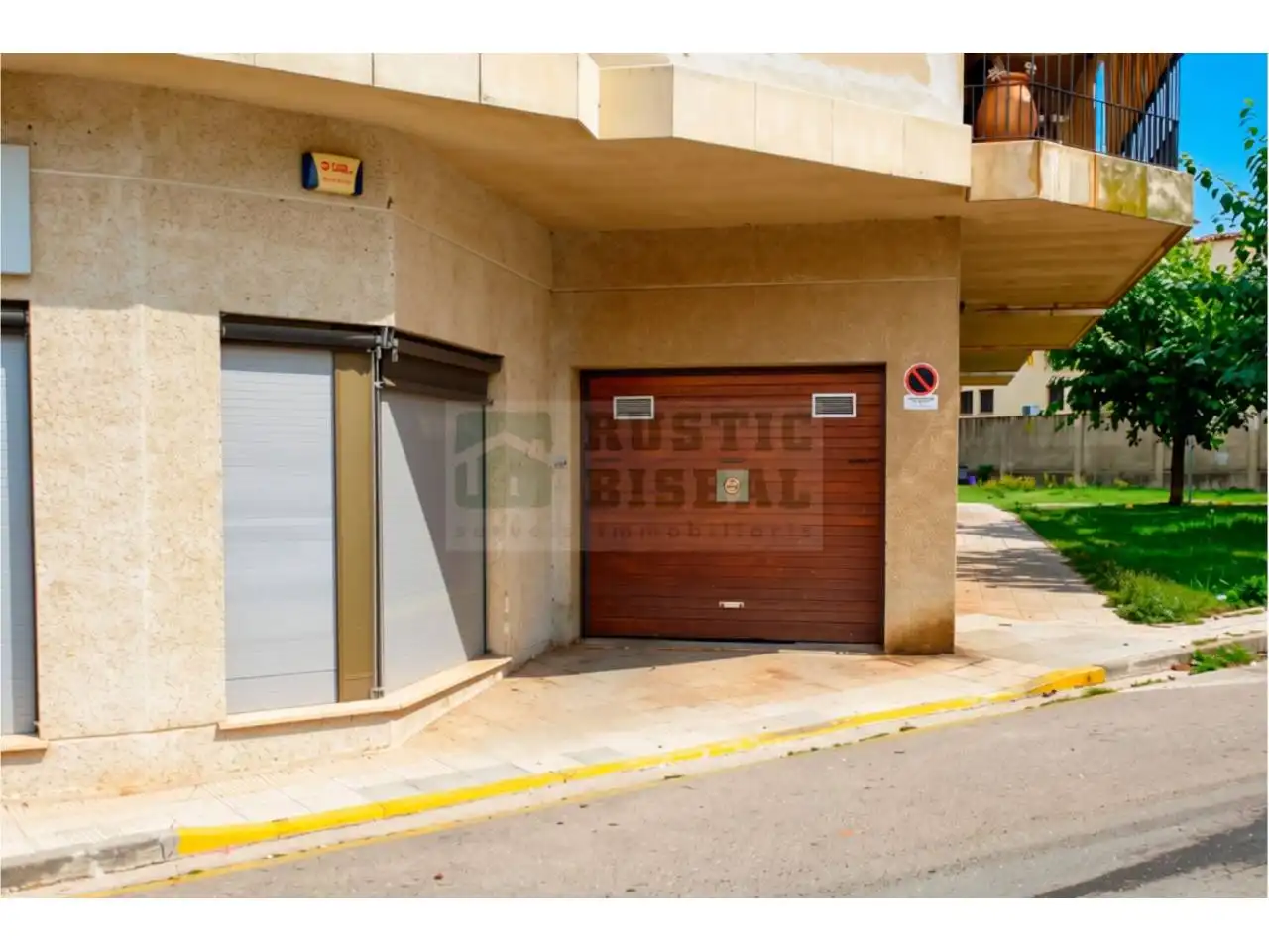 Parkplatz zur Miete in La Bisbal d'Empordà