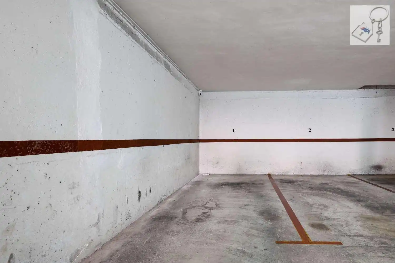 Parking of Apartments for sale in Torrevieja  with Air Conditioner, Heating and Parquet flooring