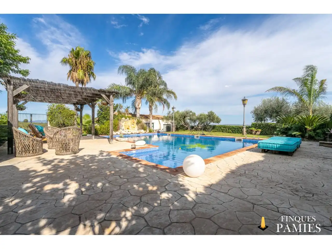 Jardín de Casa o chalet en venta en La Selva del Camp con Calefacción, Jardín privado y Terraza
