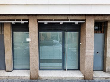 Local comercial de lloguer a Carrer del Camp 2