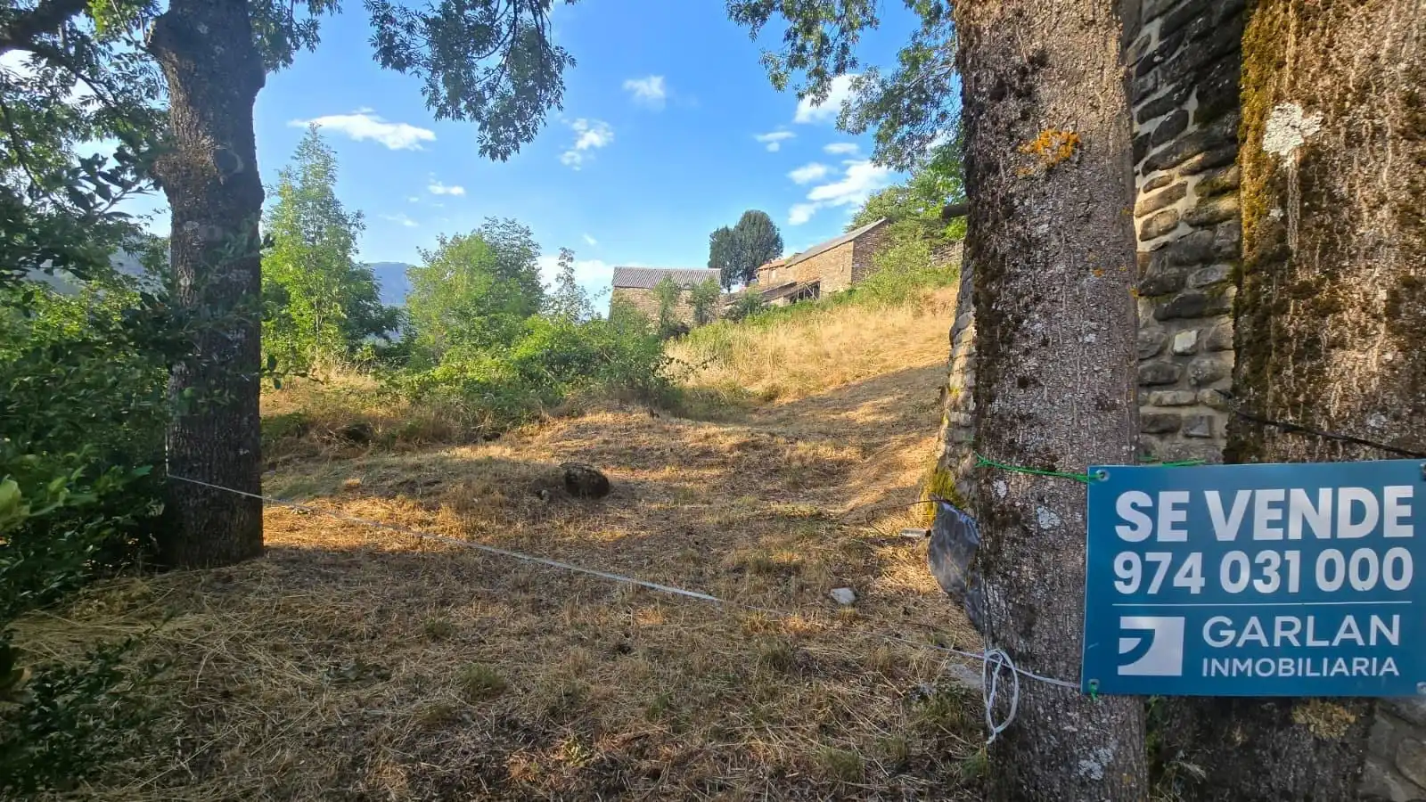 Residencial en venda en Aisa