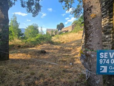 Lands and plots for sale in Aisa