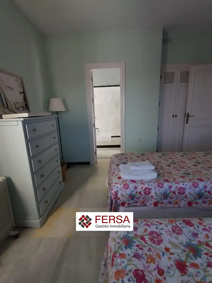 Bedroom of Attic for rent in El Puerto de Santa María  with Air Conditioner, Heating and Terrace