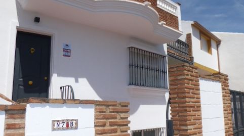 Foto 5 von Einfamilien-Reihenhaus zum Verkauf in Calle Asteroide, 7, Fuente Alegre - El Chaparral - Los Morales, Málaga Capital