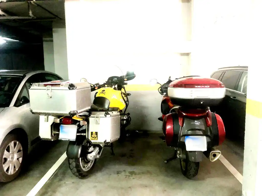 Parkplatz von Garage zum Verkauf in Alcalá de Henares
