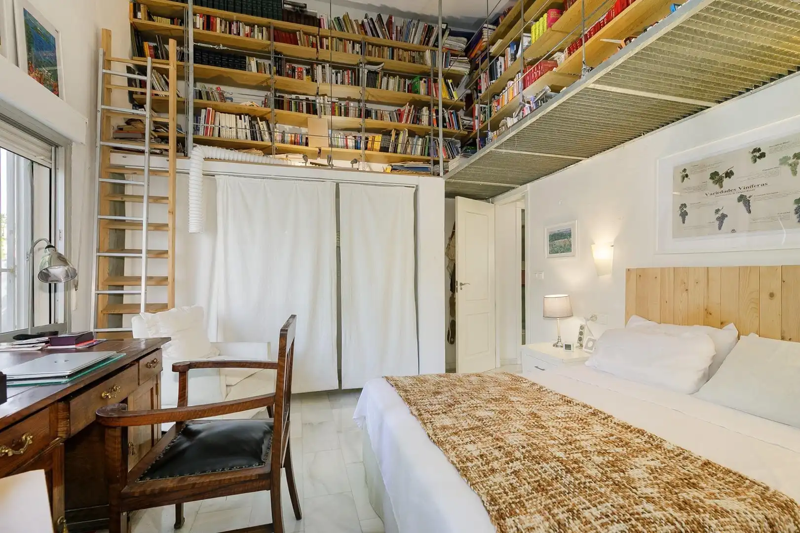 Bedroom of Houses for sale in Churriana de la Vega  with Private garden, Terrace and Swimming Pool