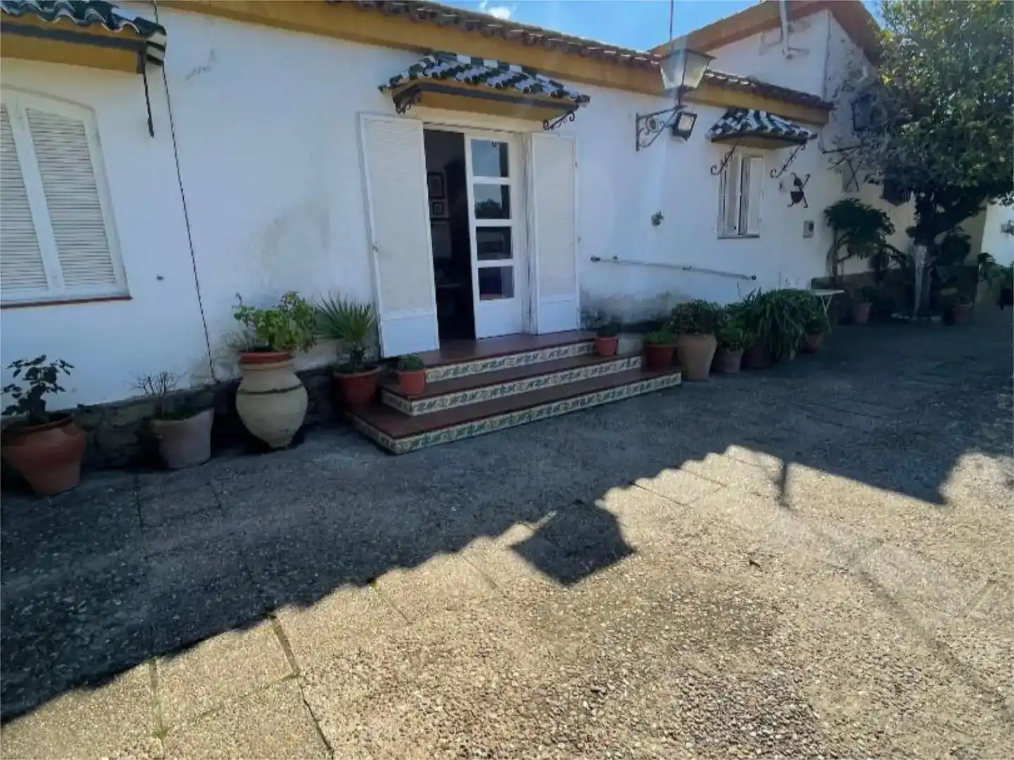 Vista exterior de Casa o chalet en venta en Morón de la Frontera, Sevilla