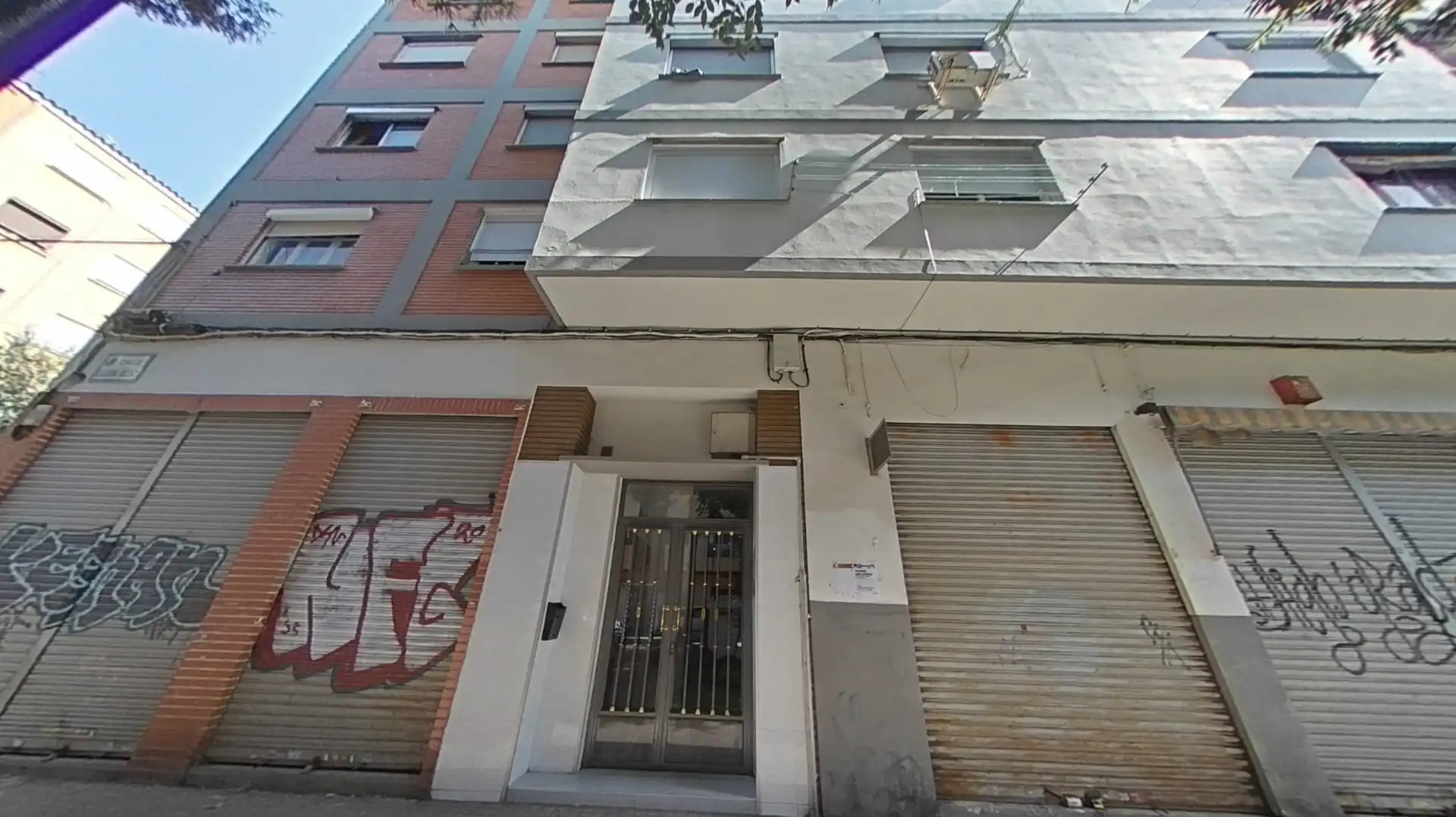 Exterior view of Flat for sale in Zaragoza  with Heating, Parquet flooring and Oven
