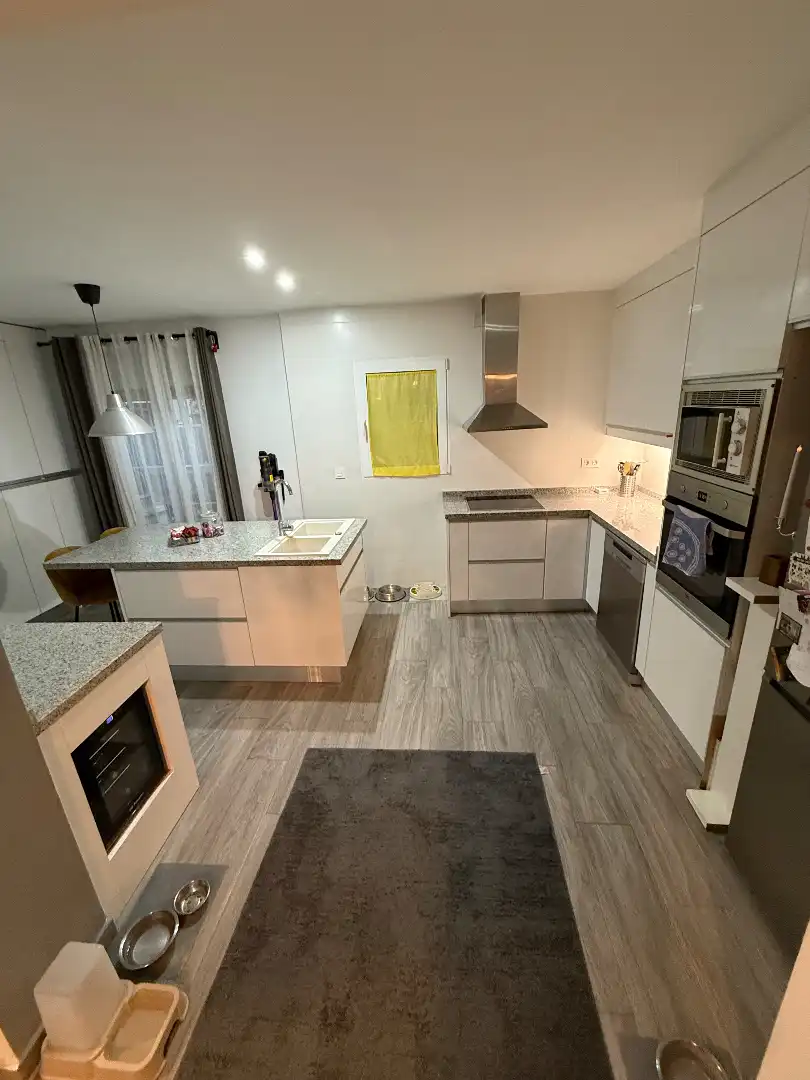 Cocina de Piso en venta en Alcalá la Real con Calefacción, Trastero y Amueblado