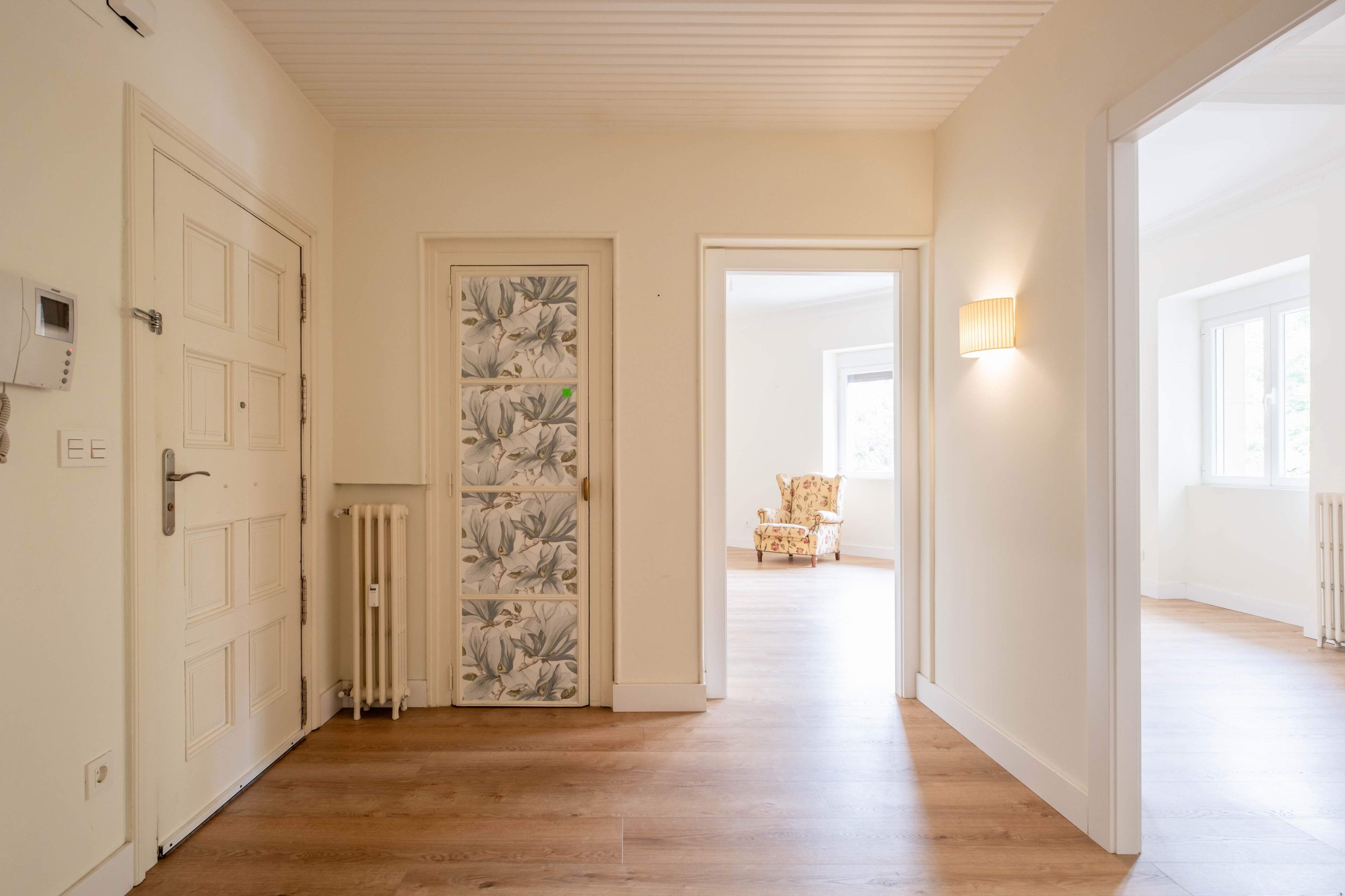 Flat to rent in  Zaragoza Capital  with Air Conditioner, Heating and Balcony