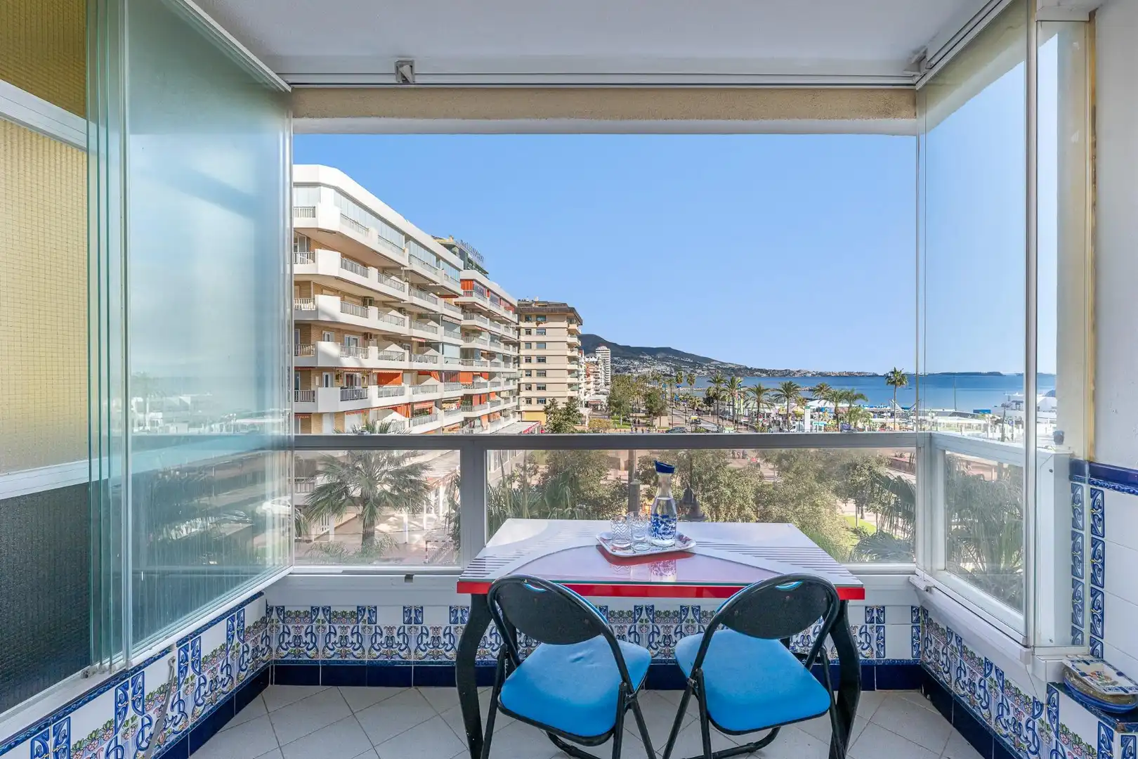 Terrassa de Apartament en venda en Fuengirola amb Aire condicionat, Calefacció i Jardí privat