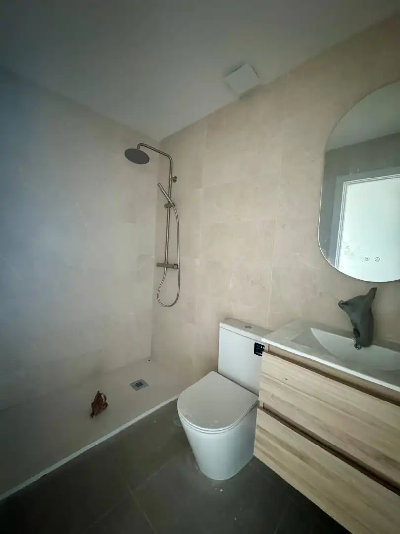 Bathroom of Duplexes for sale in Torremolinos  with Terrace, Storage room and Furnished