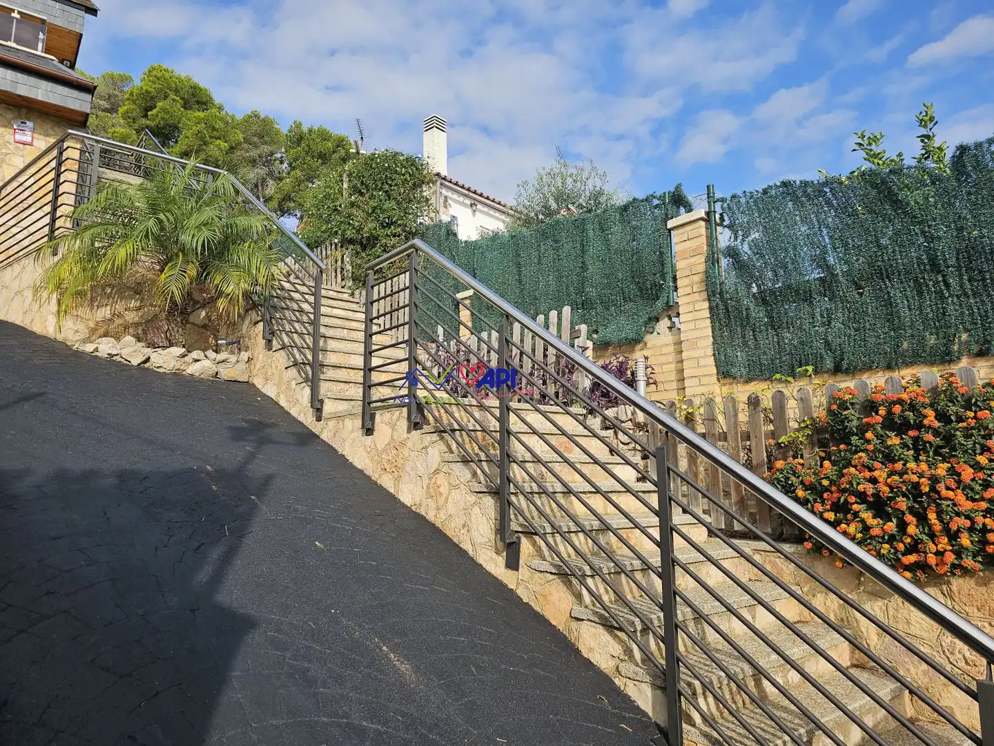 Vista exterior de Casa o chalet en venta en El Vendrell con Aire acondicionado, Calefacción y Jardín privado