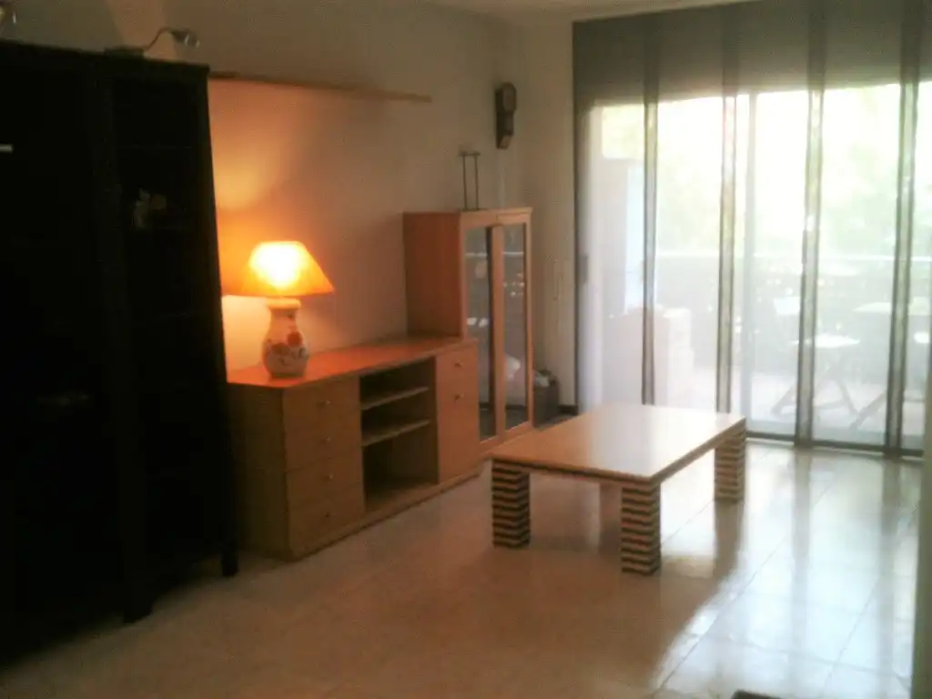 Sala de estar de Piso de alquiler en Sant Cugat del Vallès con Calefacción, Terraza y Horno