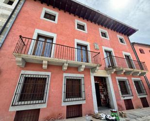 Exterior view of Building for sale in Mombeltrán