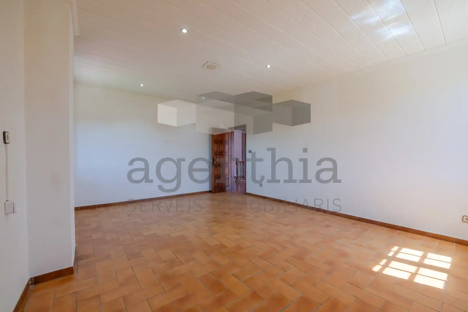 Sala d'estar de Finca rústica en venda en Girona amb Aire condicionat, Calefacció i Terrassa