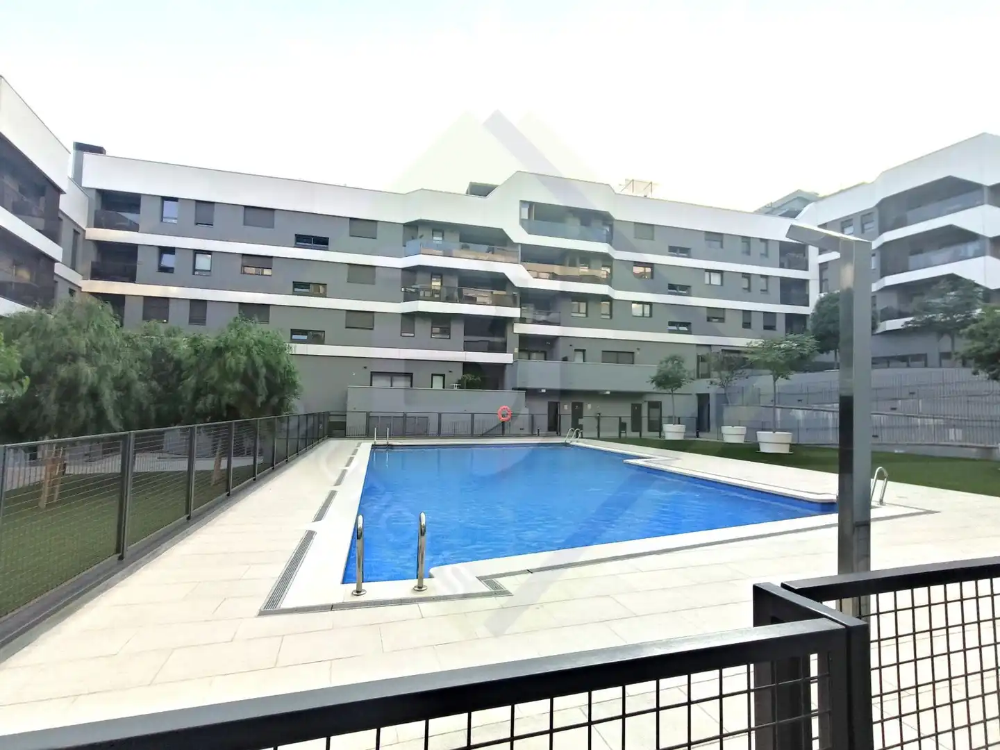 Piscina de Piso de alquiler en Mataró con Aire acondicionado, Calefacción y Parquet