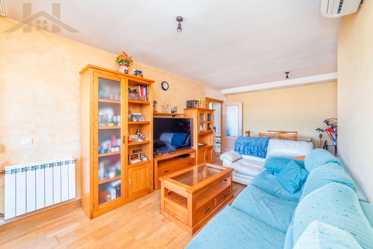 Living room of Flat for sale in Rivas-Vaciamadrid  with Air Conditioner, Heating and Storage room