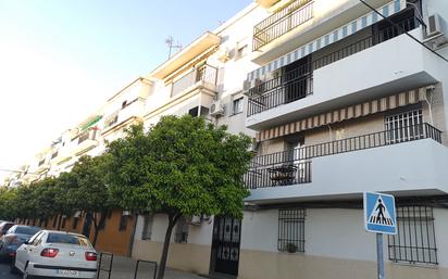 Vista exterior de Pis en venda en Alcalá de Guadaira amb Terrassa