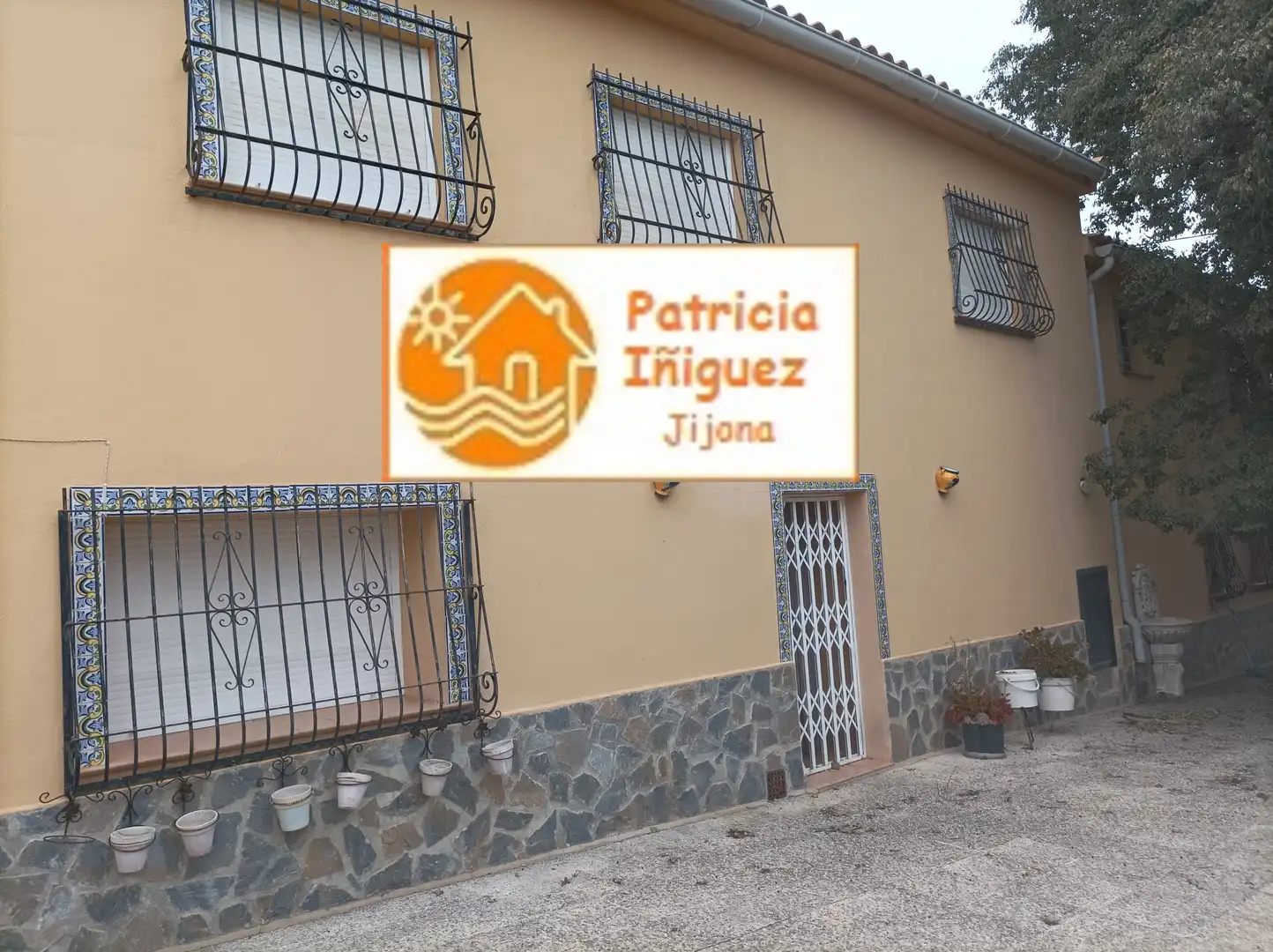 Xalet amb terrassa en venda a Diseminado Sector 2 223