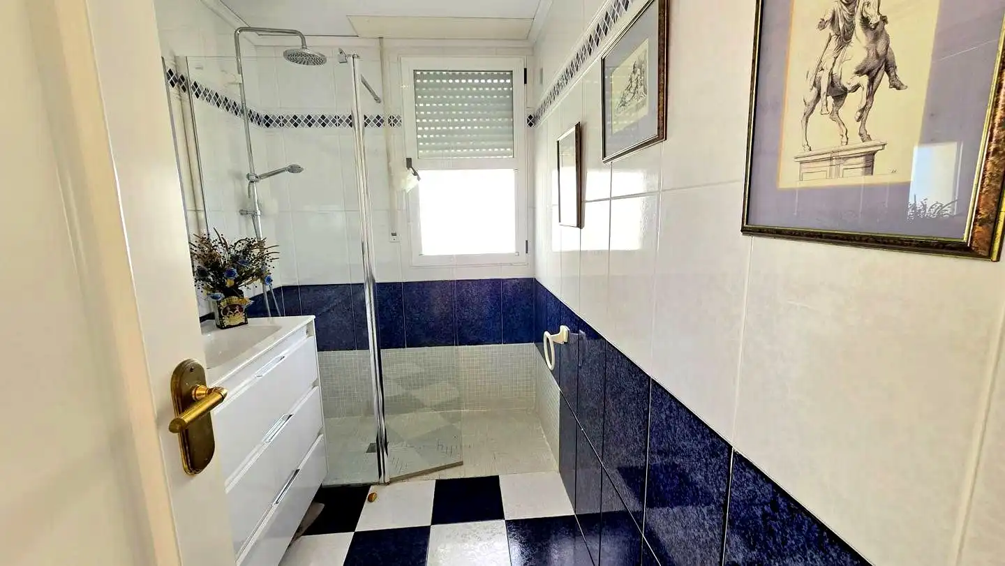 Attico con piscina in affitto a Passeig Marítim de Neptú 25, imagen 52