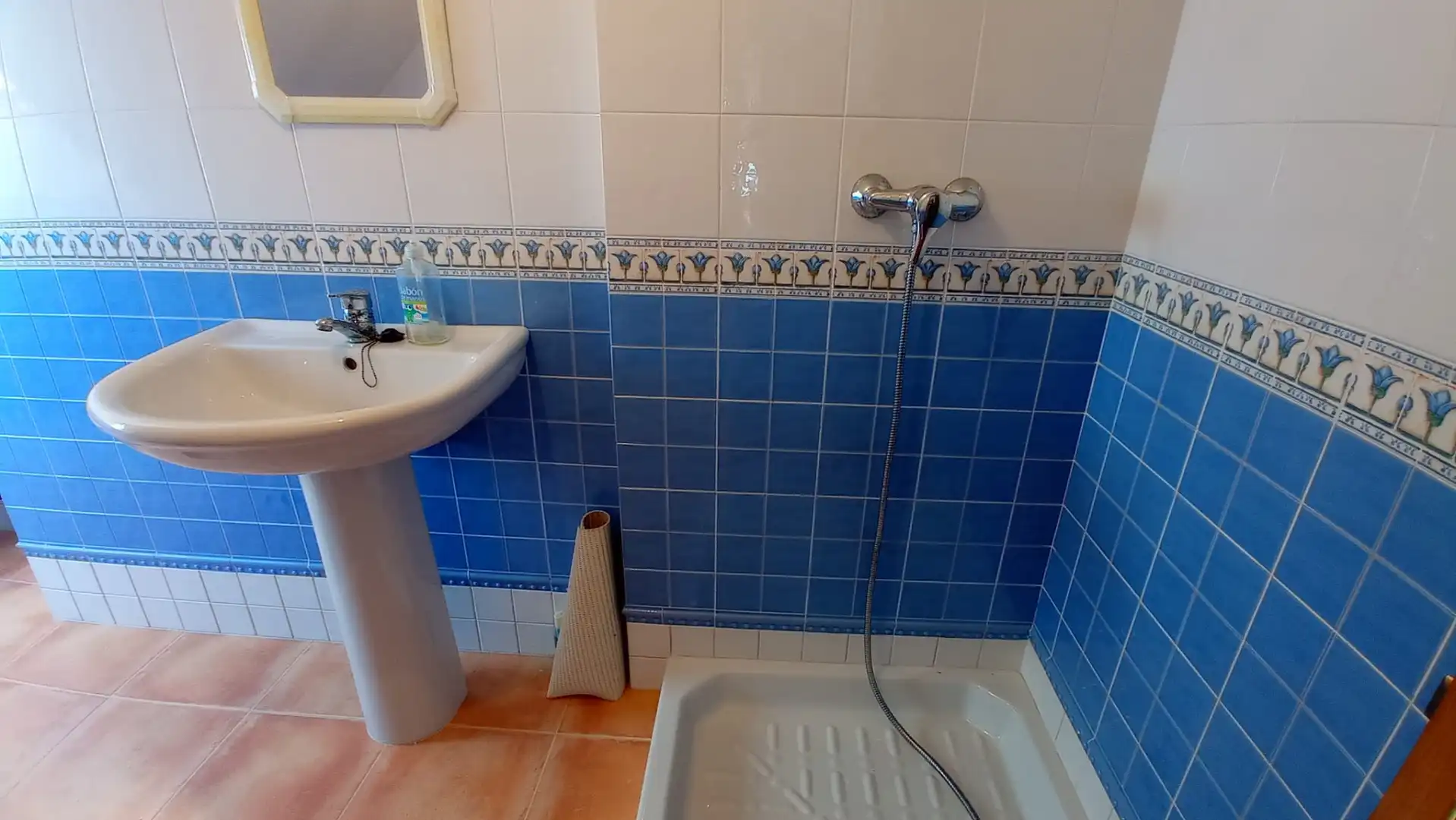 Bathroom of Duplexes for sale in Foz, Lugo