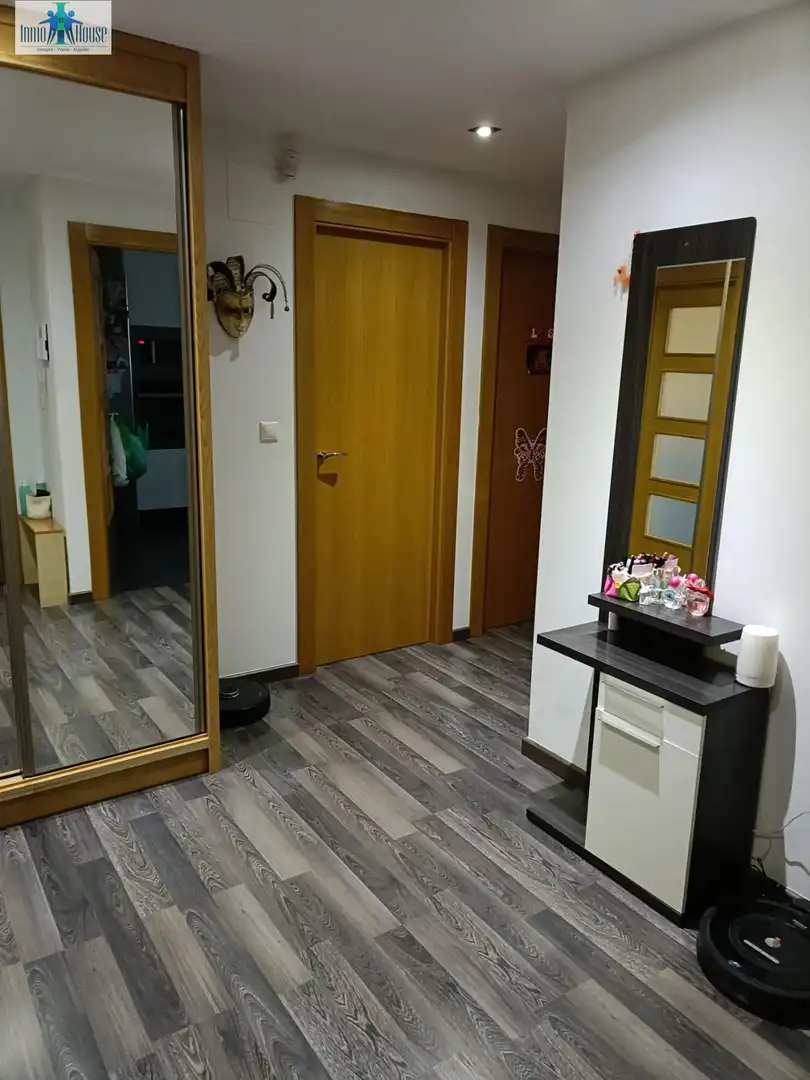 Flat for sale in Albacete  with Air Conditioner, Heating and Storage room
