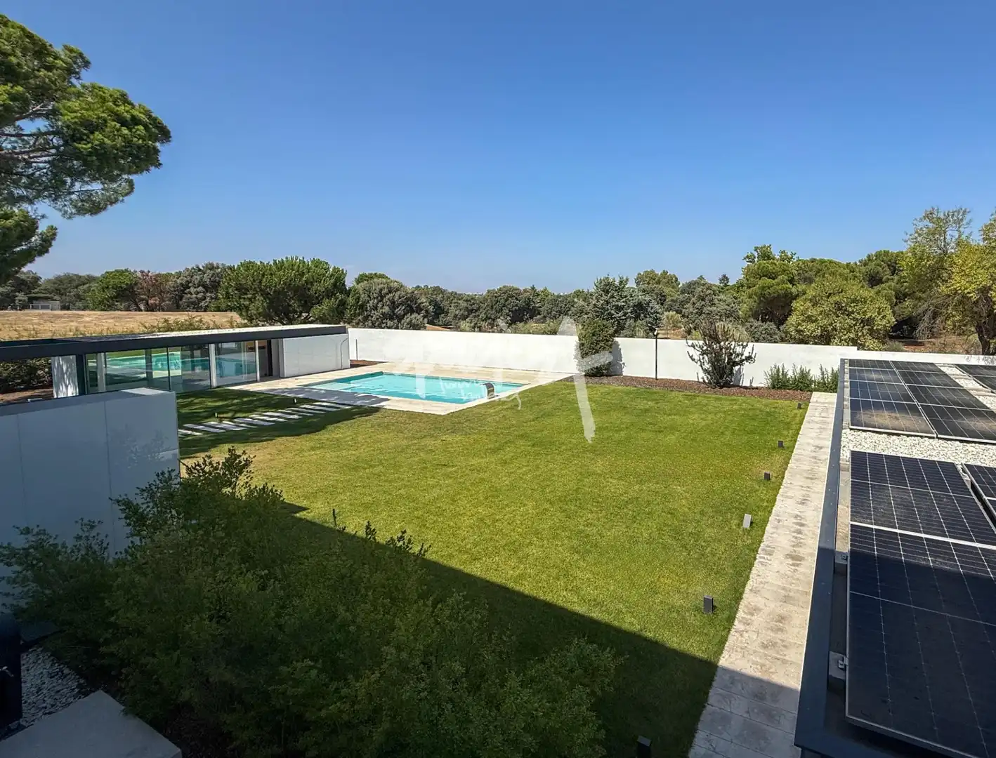 Piscina de Casa o chalet en venta en Pozuelo de Alarcón con Aire acondicionado, Calefacción y Jardín privado