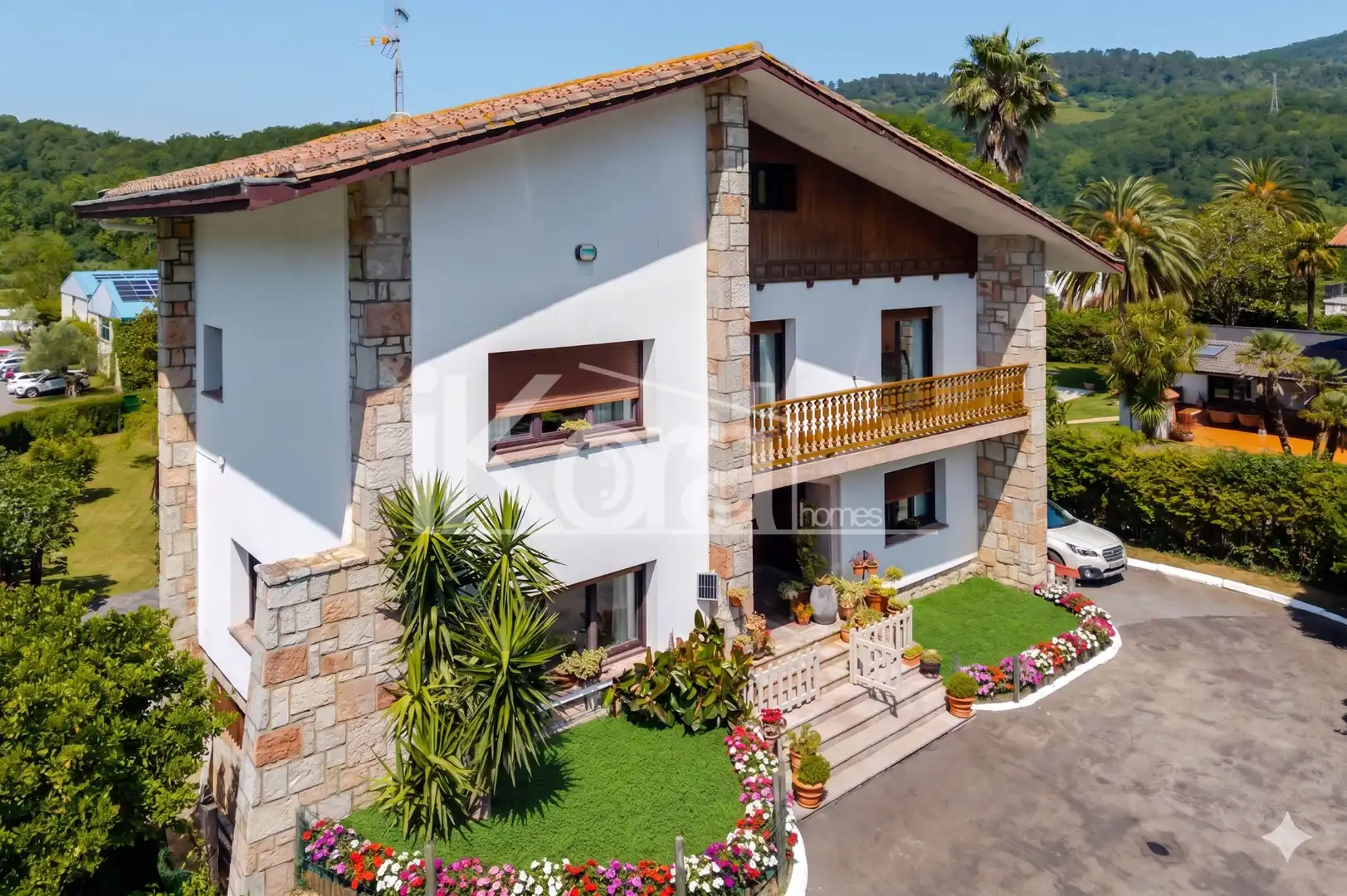 Vista exterior de Casa o chalet en venta en Usurbil con Jardín privado, Parquet y Terraza