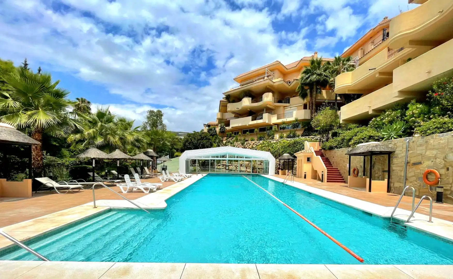 Apartment with pool for sale in Nueva Andalucía, imagen 16