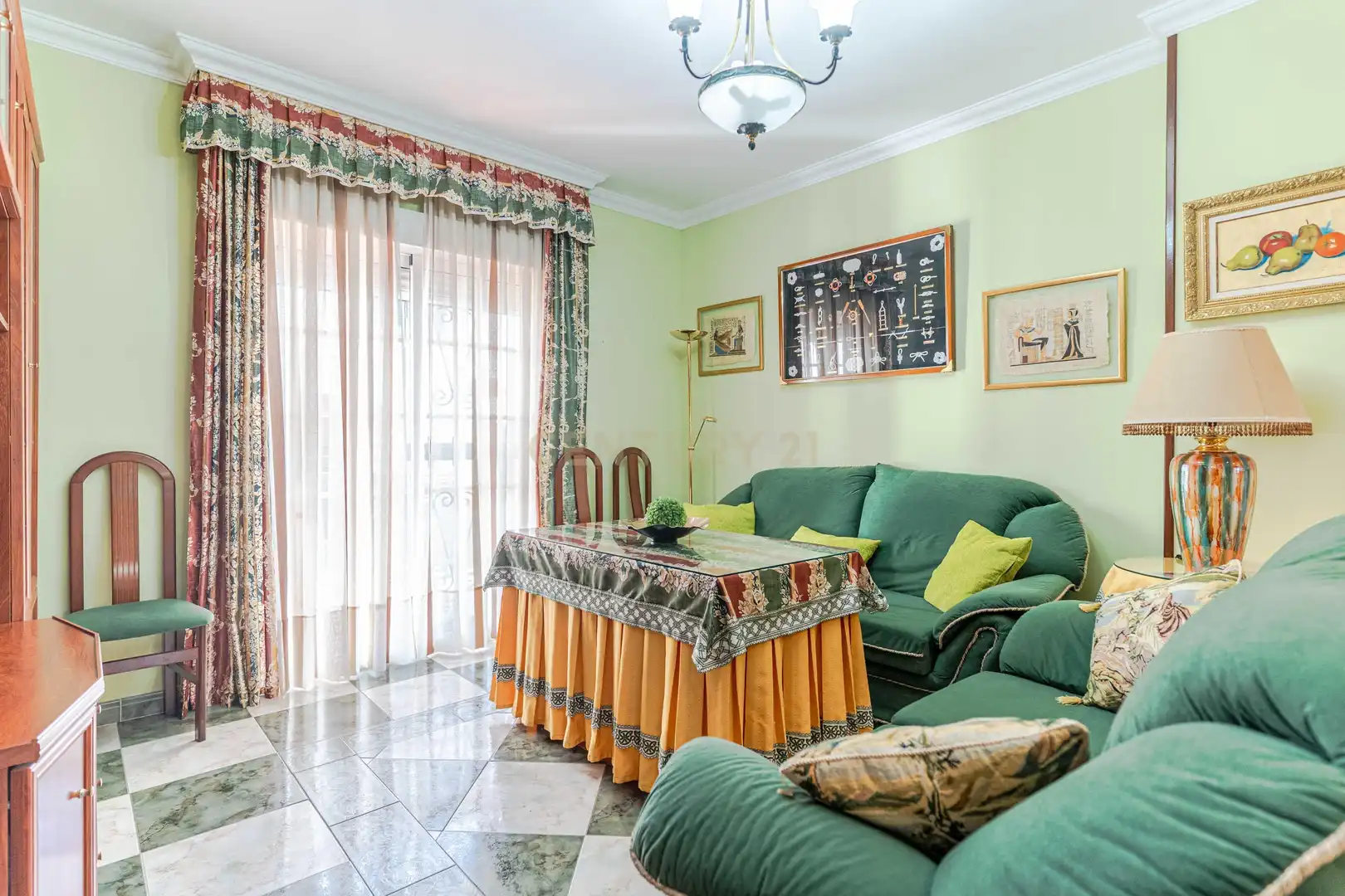 Living room of Houses for sale in Vélez de Benaudalla  with Private garden