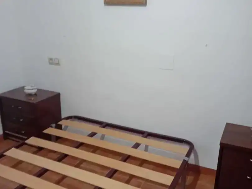 Dormitori de Casa adosada en venda en Martos amb Jardí privat, Traster i Piscina