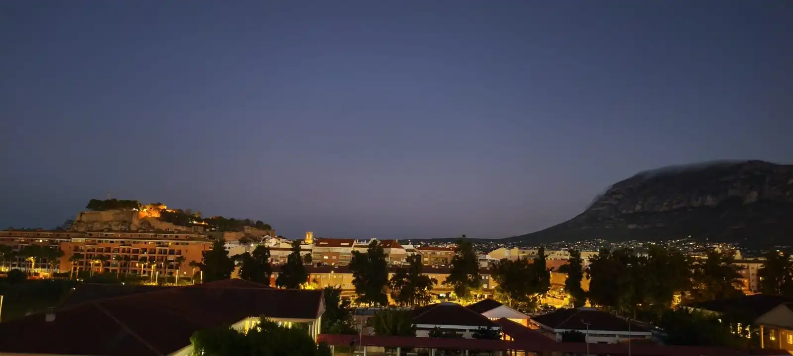 Vista exterior de Ático en venta en Dénia con Aire acondicionado, Calefacción y Terraza