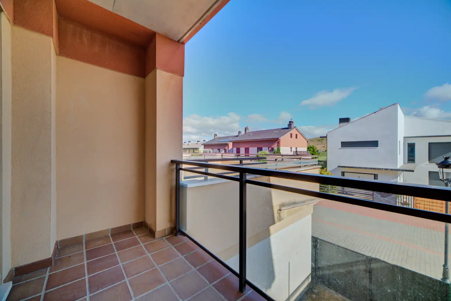 Balcony of Attic for sale in Enériz / Eneritz  with Heating, Private garden and Parquet flooring
