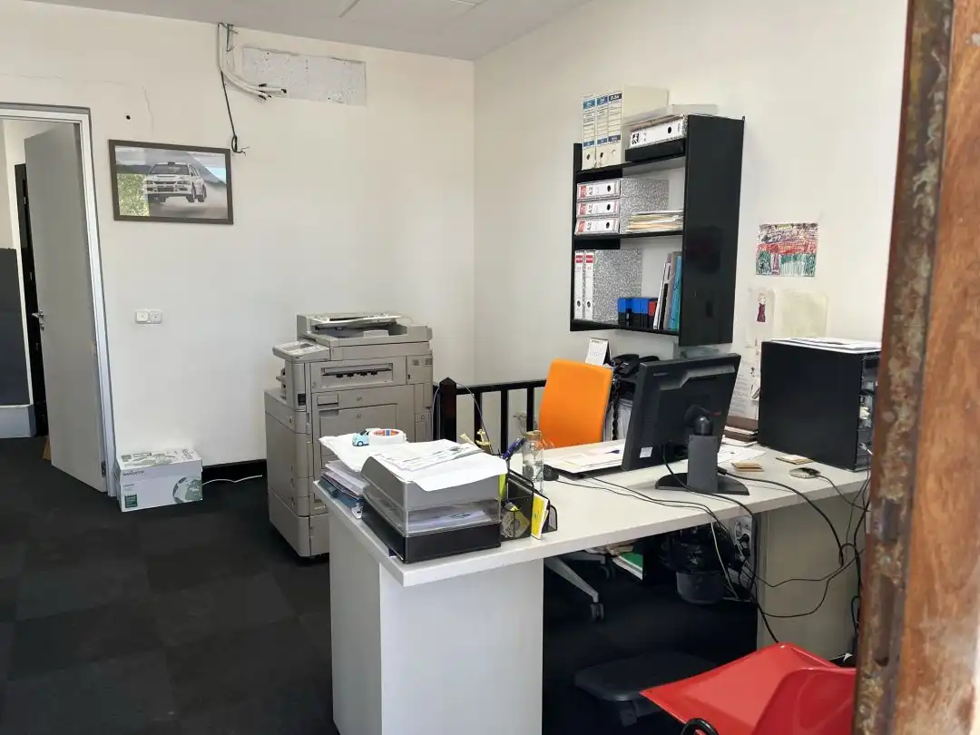 Commercial properties for rent in Orio