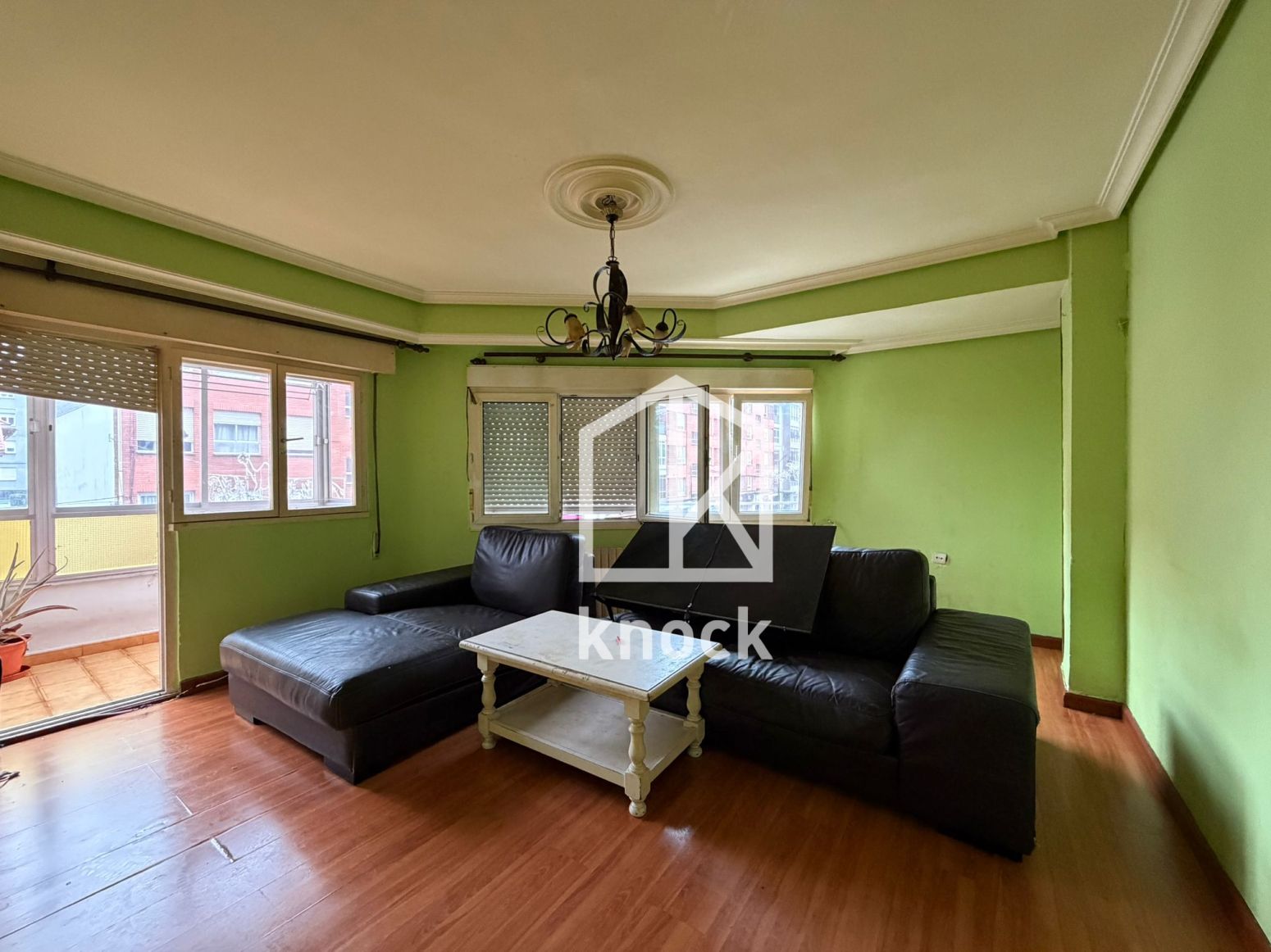 Sala d'estar de Pis en venda en Castrillón amb Calefacció i Terrassa