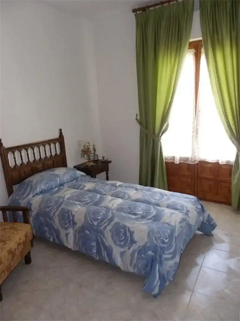 Dormitori de Casa adosada en venda en Méntrida amb Balcó