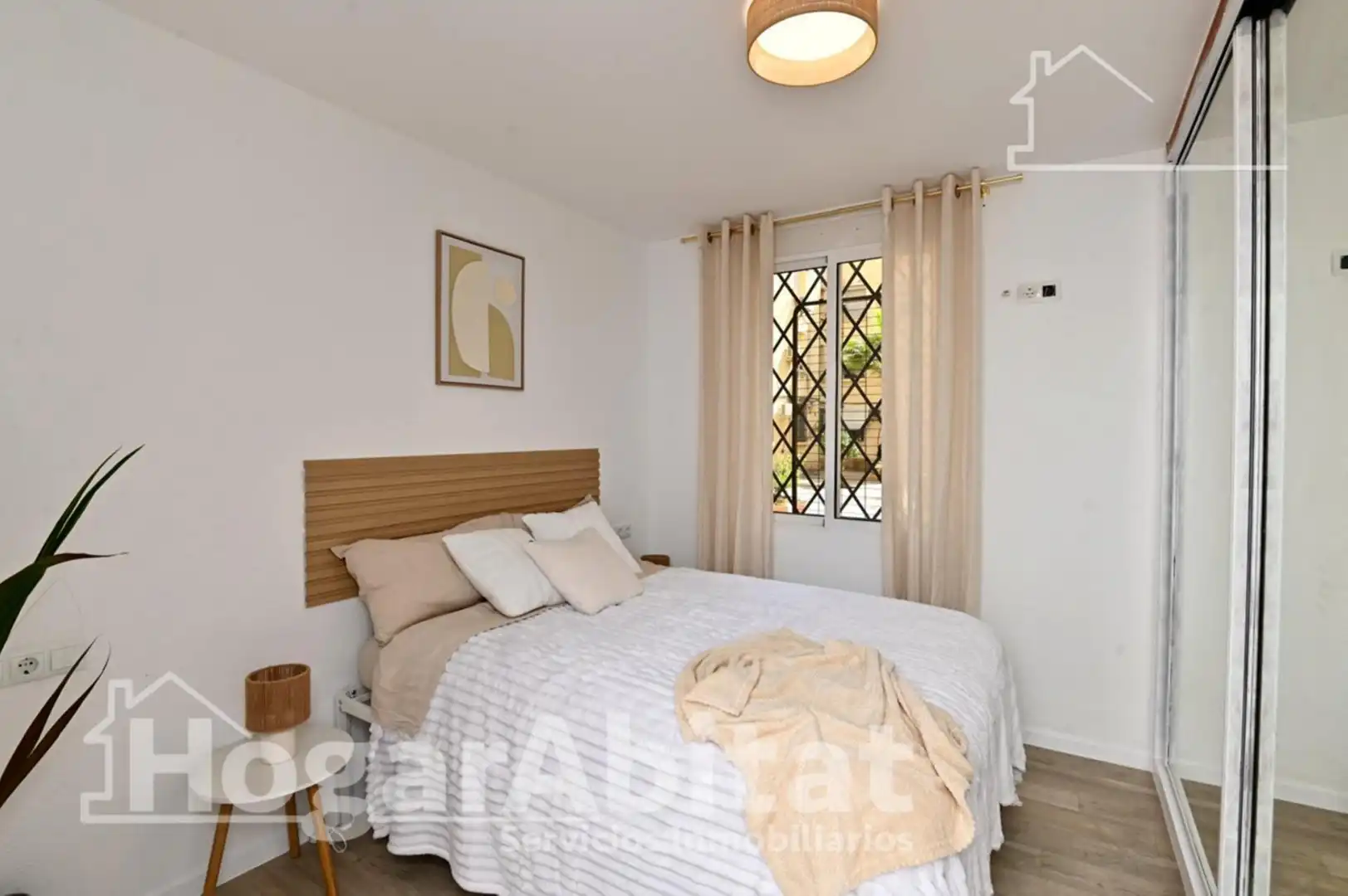 Habitación de Piso en venta en Valencia con Aire acondicionado, Calefacción y Amueblado