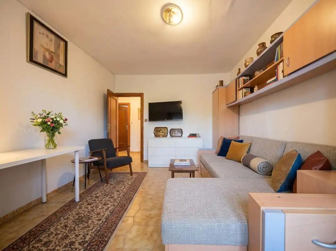 Sala d'estar de Pis en venda en Madrid amb Calefacció, Terrassa i Moblat