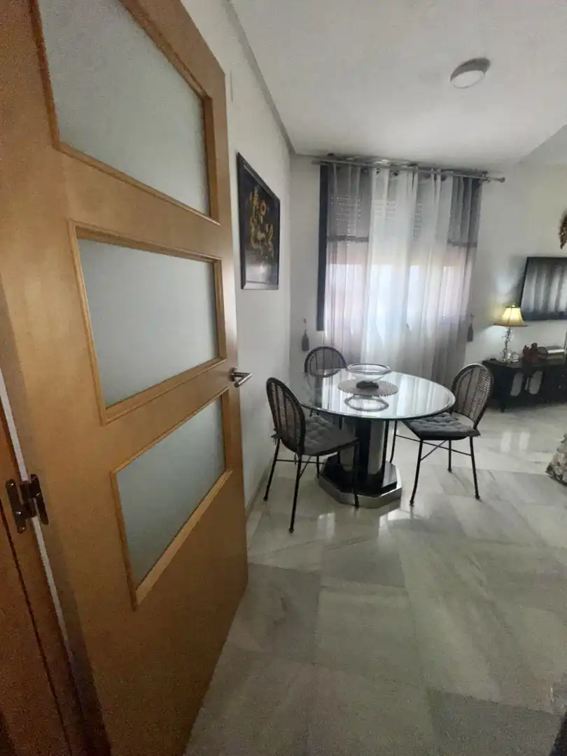 Comedor de Piso en venta en Pilas con Aire acondicionado y Calefacción