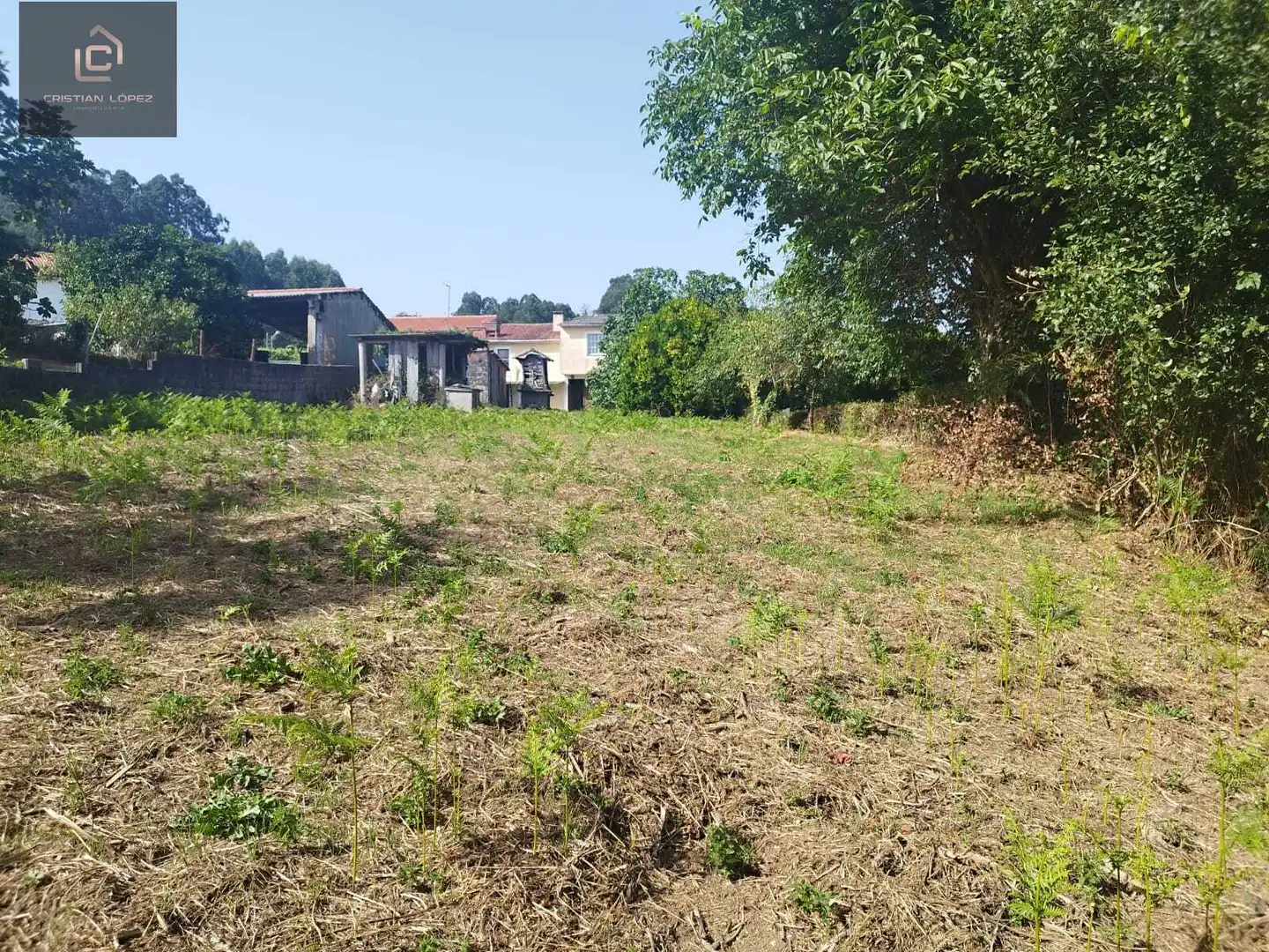 Houses for sale in Abegondo  with Private garden and Storage room